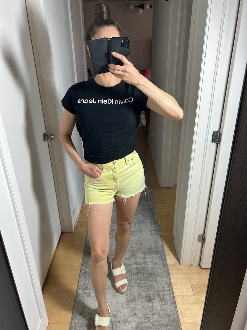 🖤 Calvin Klein Jeans Logo Tee | Black Boxy Fit | Small/Medium | Cap Sleeves